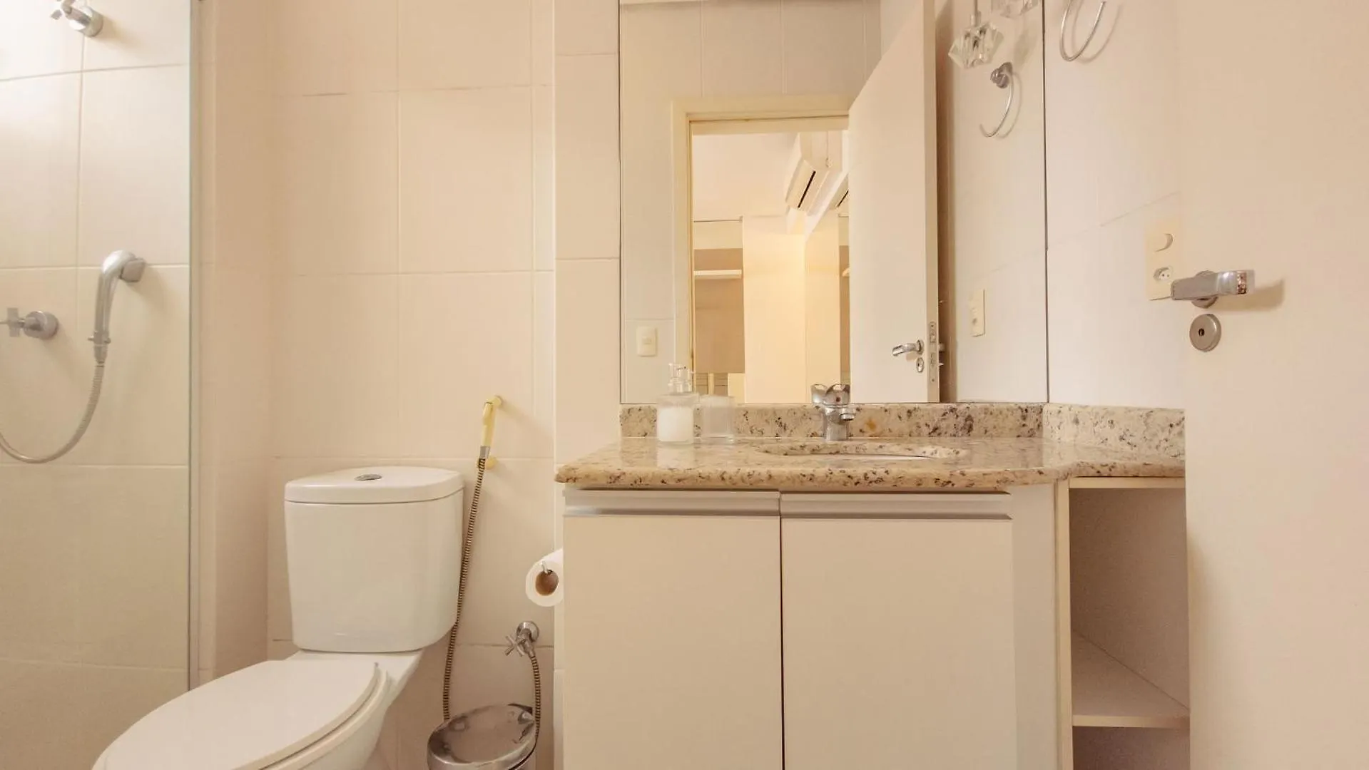 Apartmán Apto Confortavel Prox. A Beira-Mar Fb8449 Florianópolis
